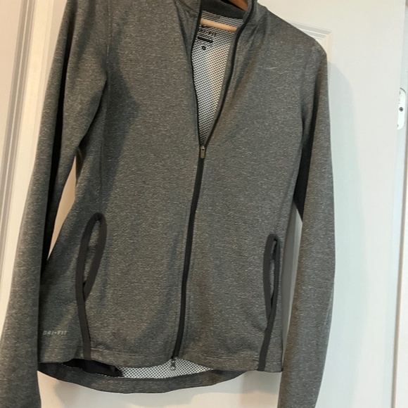Nike DRI-FIT Jacket - Picture 1 of 3